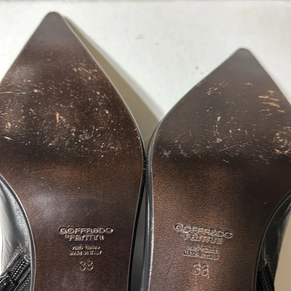 Elegant Black Ankle Boots with Brown Accents - Picture 11 of 13